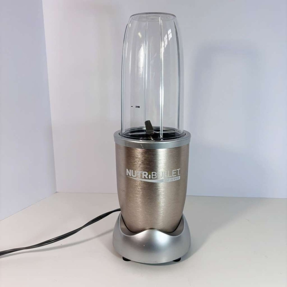 Nutribullet Pro 900 Series Magic Bullet Blender Nb-201  TESTED